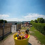 פארק נופש Park Merlo *